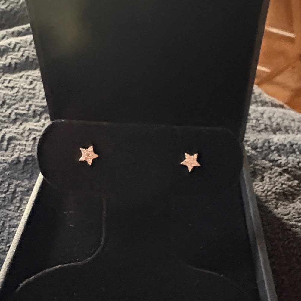 Star Shaped 14kt Gold and Diamond Stud Earrings; Brand New